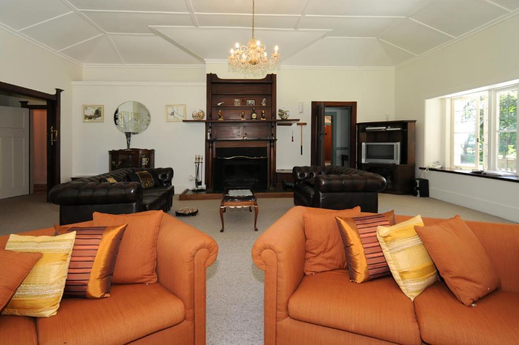 Oak Lane Lodge Хамилтън Екстериор снимка