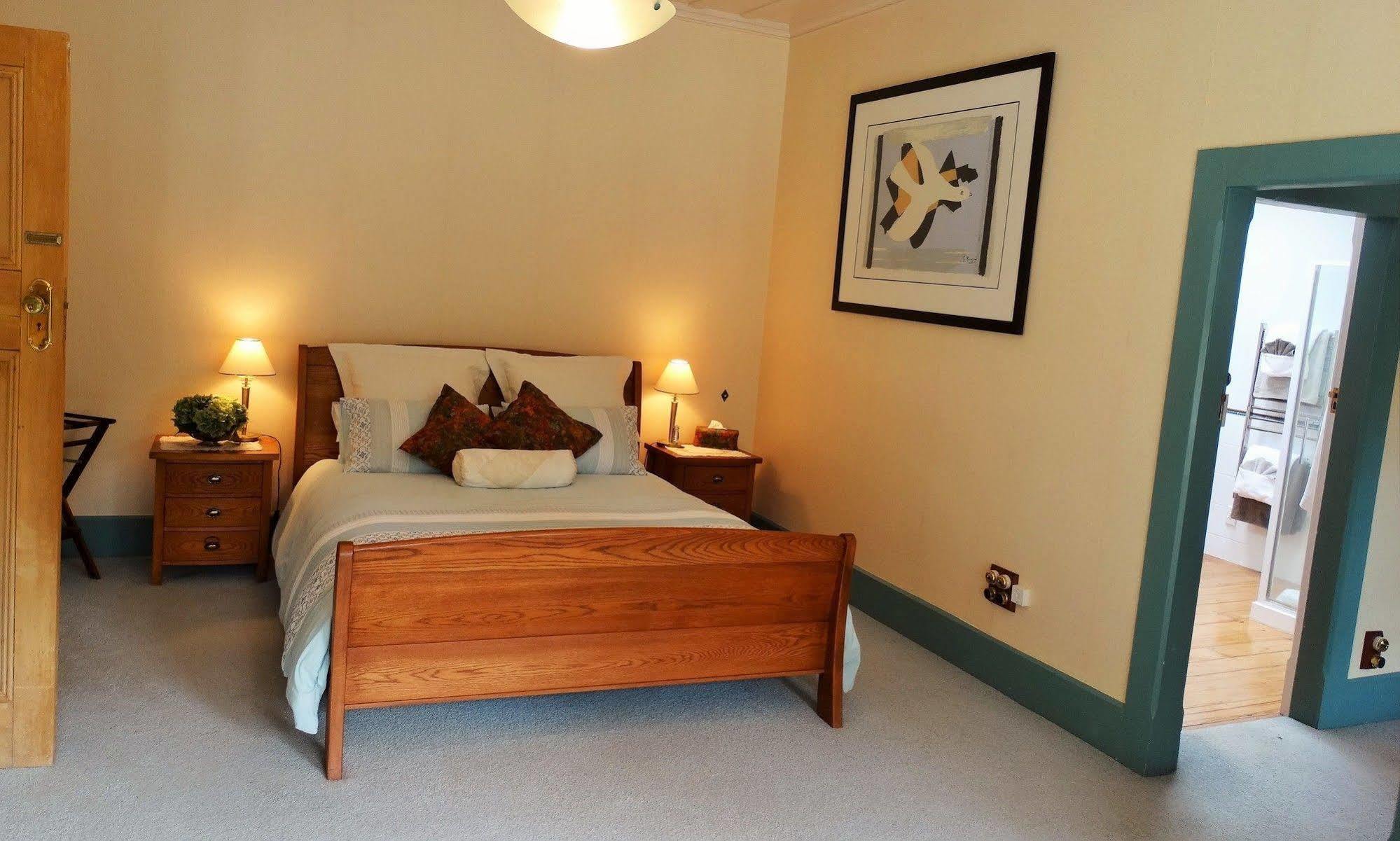 Oak Lane Lodge Хамилтън Екстериор снимка